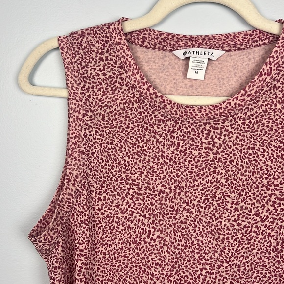 Athleta medium leopard print crewneck sleeveless tank - Picture 2 of 8